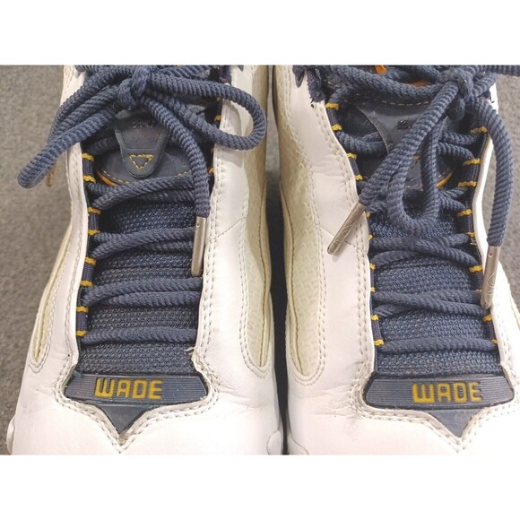 Vintage Converse Dwayne Wade 2.0 Mid Rare Marquette Colorway Size 8.5 main image 10